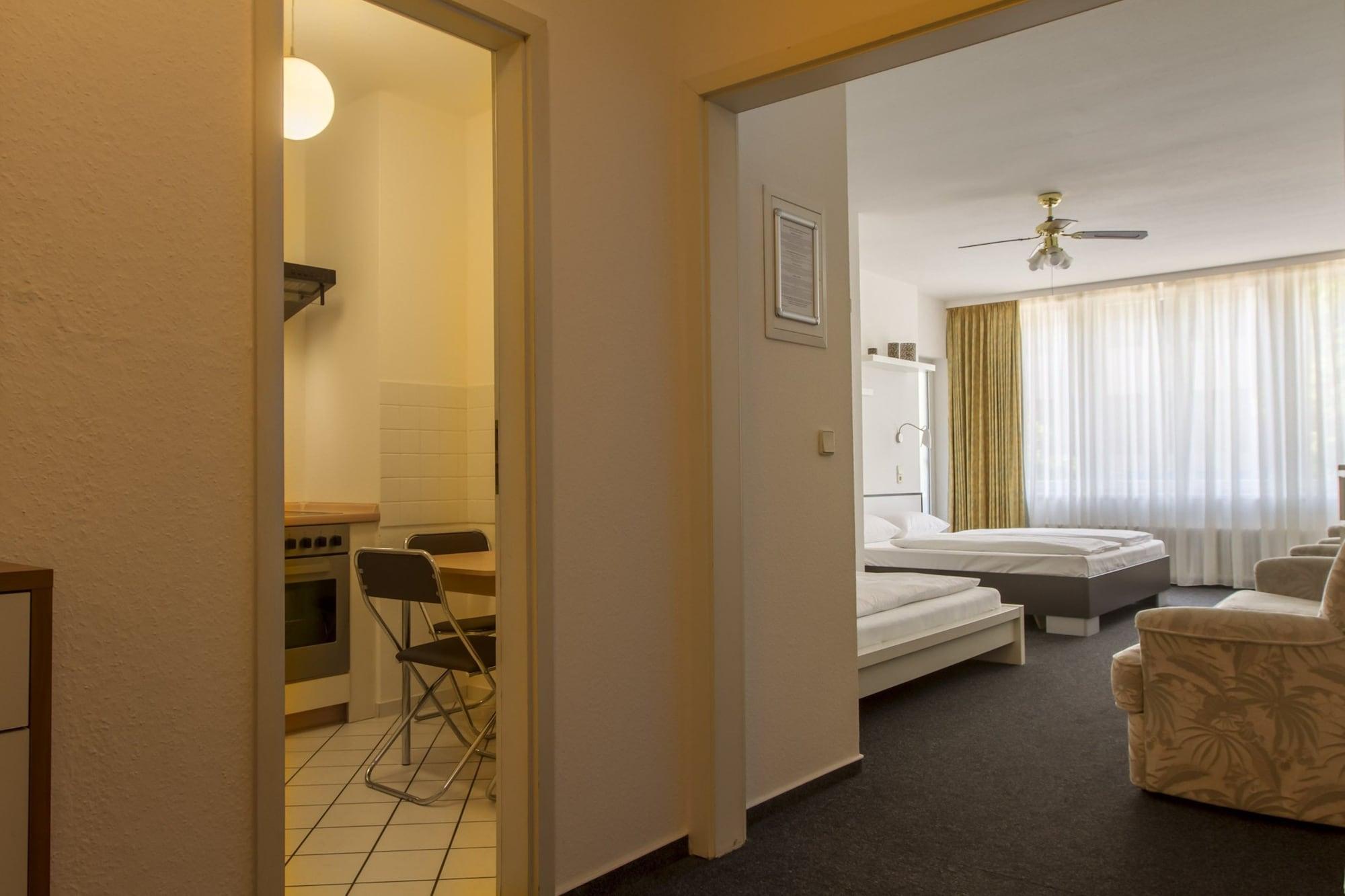 Aparthotel Vega Berlin Exterior photo